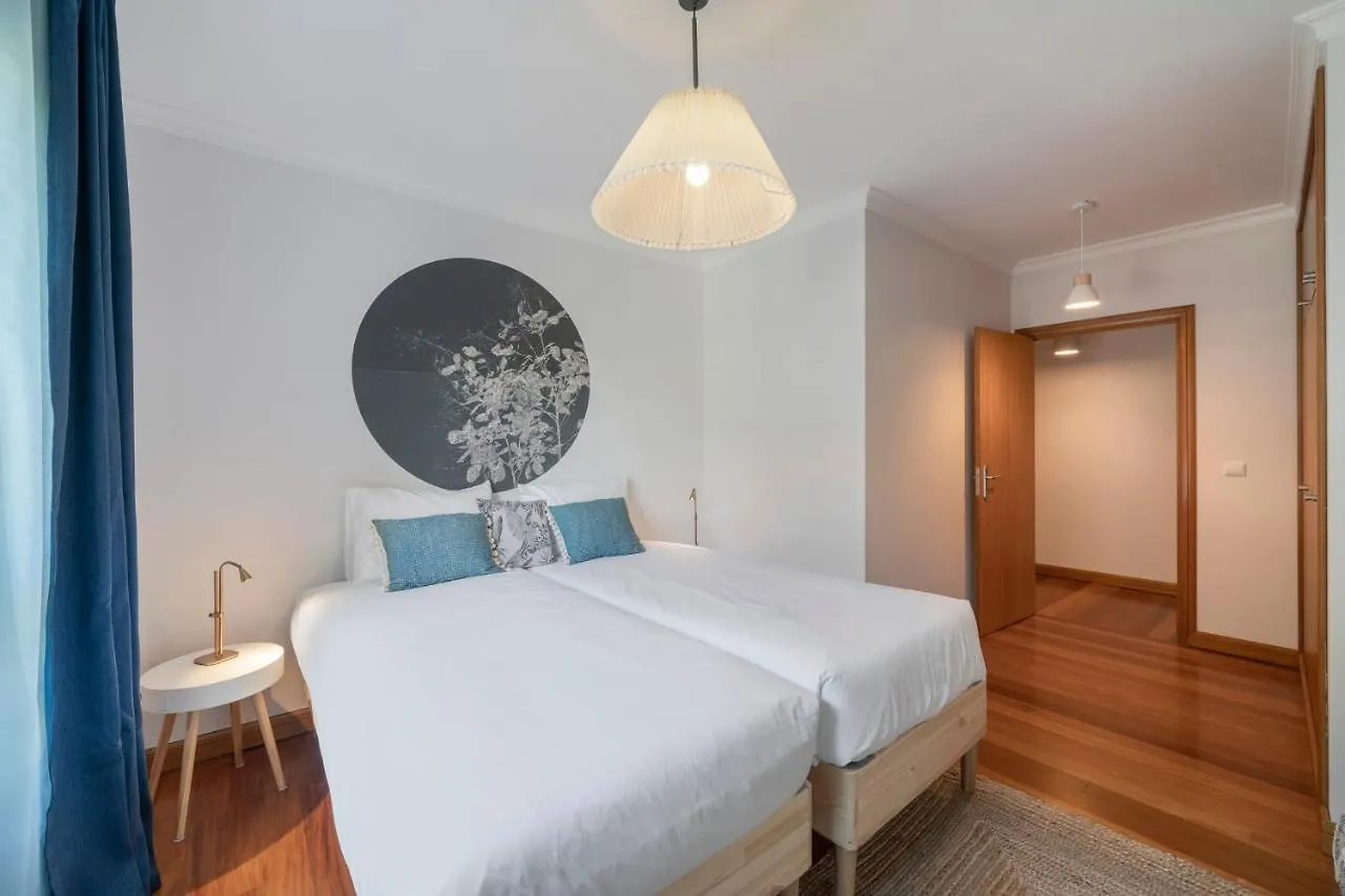Apartment Monumental Place By An Island Apart Funchal