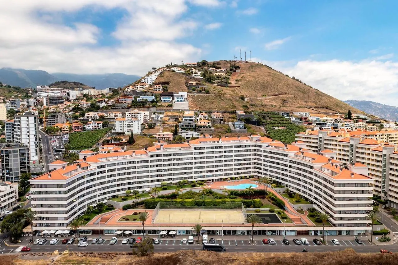 Apartment Monumental Place By An Island Apart Funchal